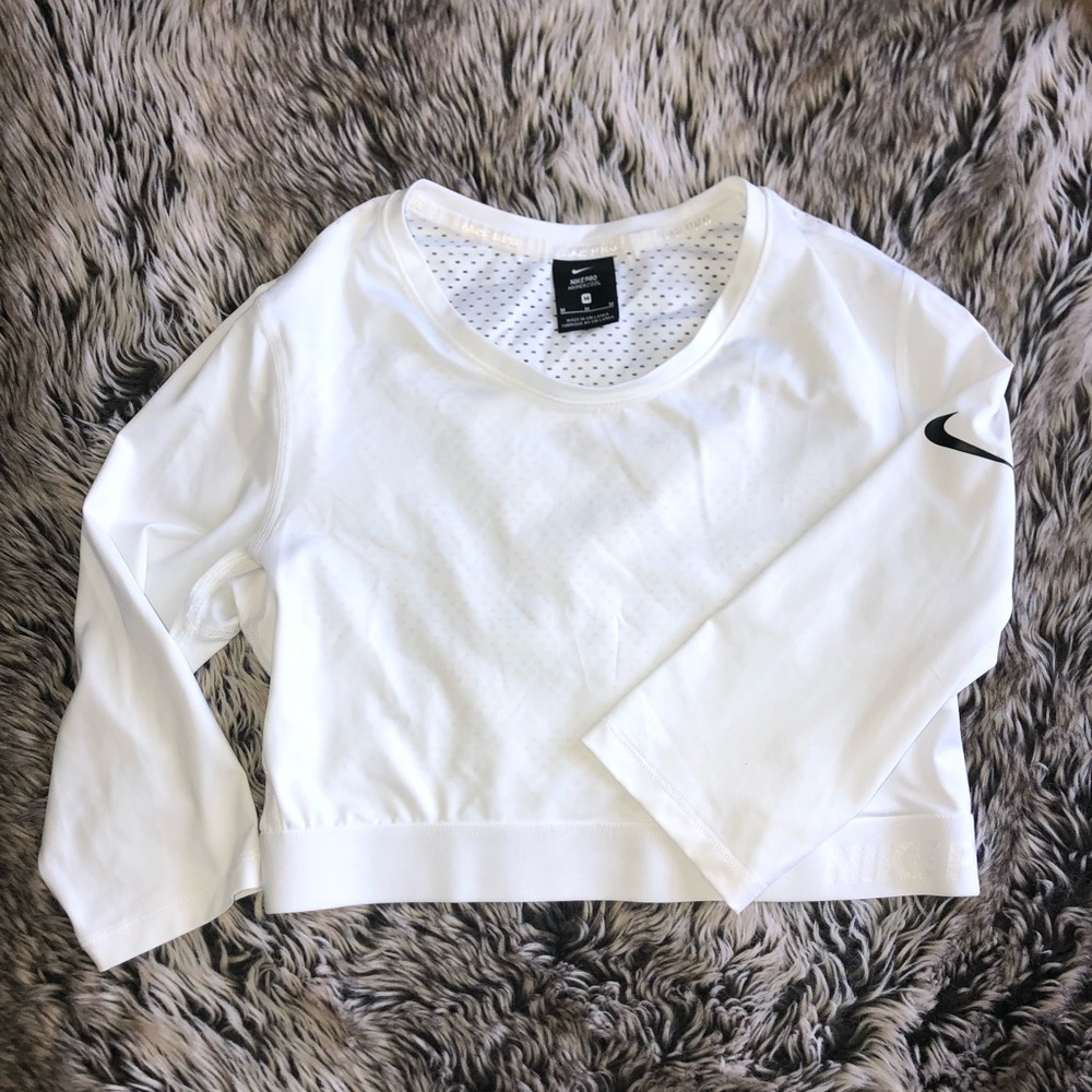 Nike pro crop top